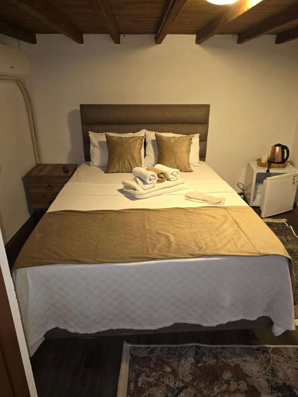 Meydan Otel Ayvalı Kültér fotó
